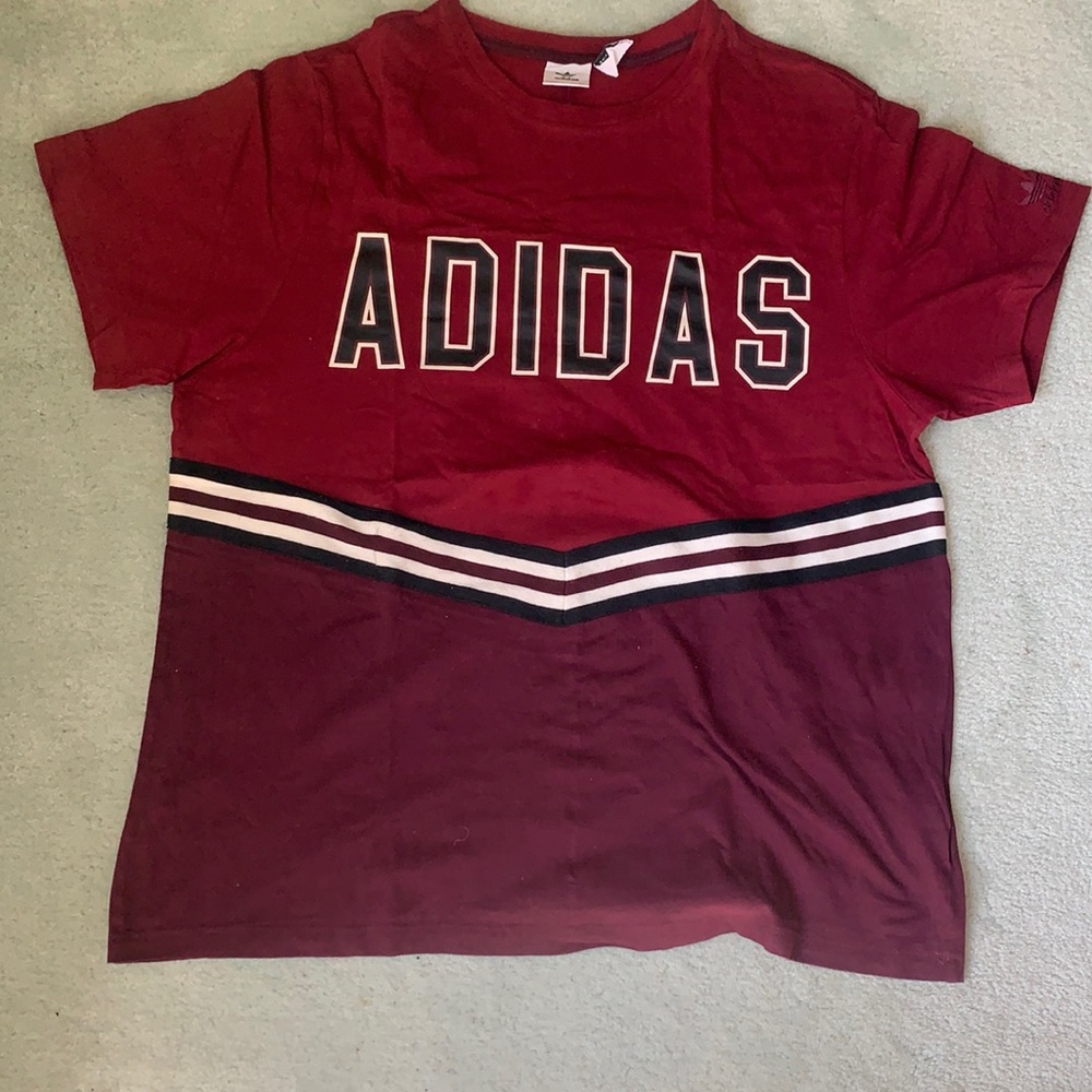 Adidas t shirt